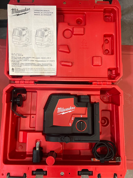 MILWAUKEE Red Lithium USB Cross Line Laser